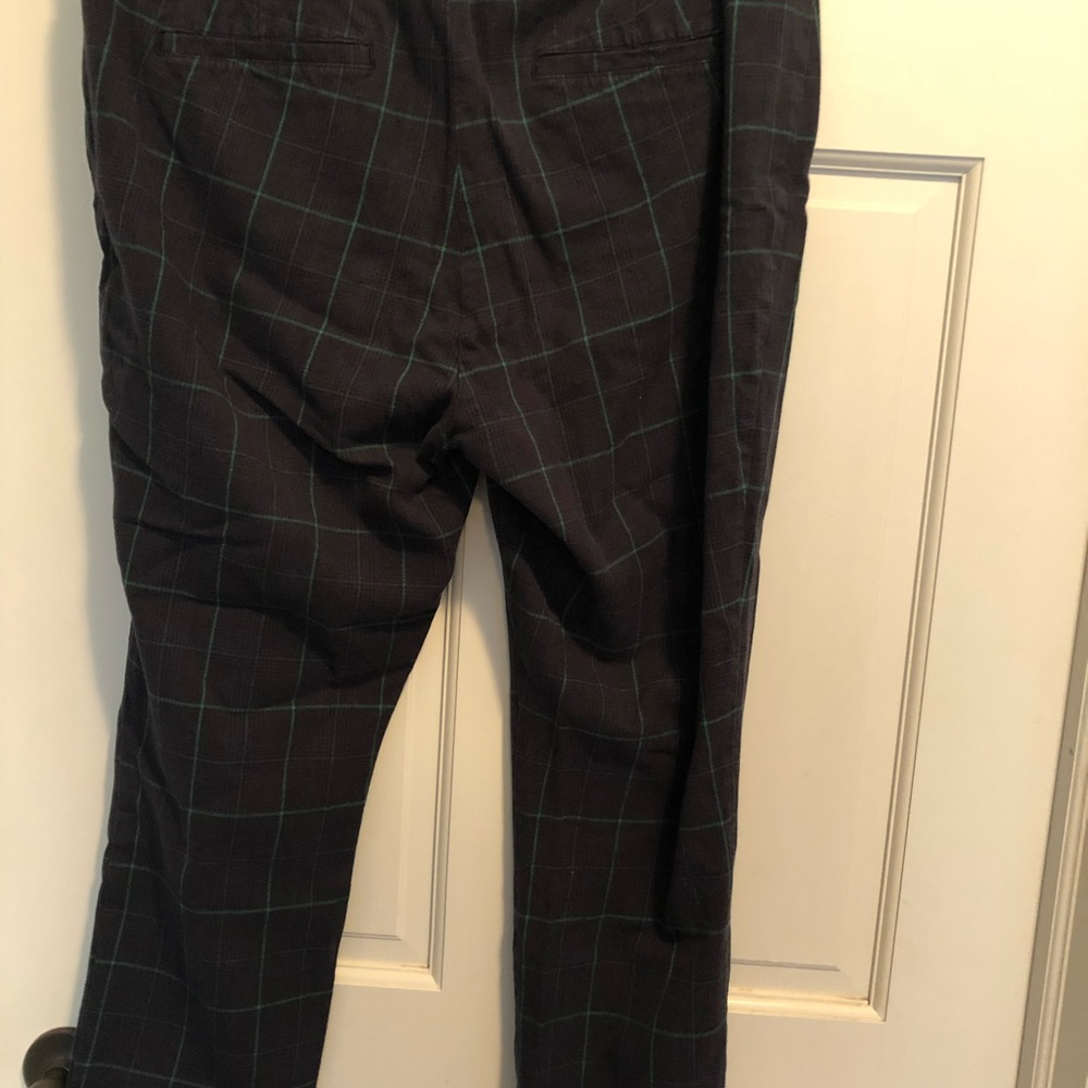 GAP Women’s High Rise Cropped Pants